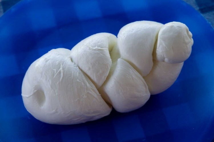 MOZZARELLA BUFFLONNE D.O.P. TRESSE 250 gr Perla del Mediterraneo